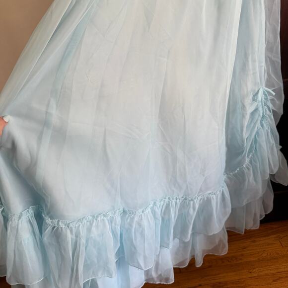 80s Vintage Baby Blue Ruffle Off Shoulder Chiffon Prom Dress with Gather Small - Picture 3 of 6